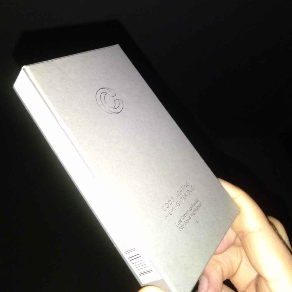 Makeup - Picture 2 of 7